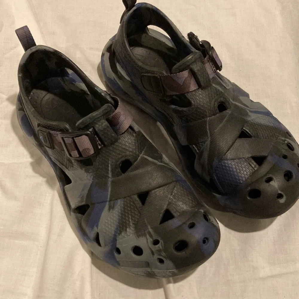 EUC Unisex Polyurethane Camouflage Waterproof Hiking Sandal Shoes Men 7/Wm 9